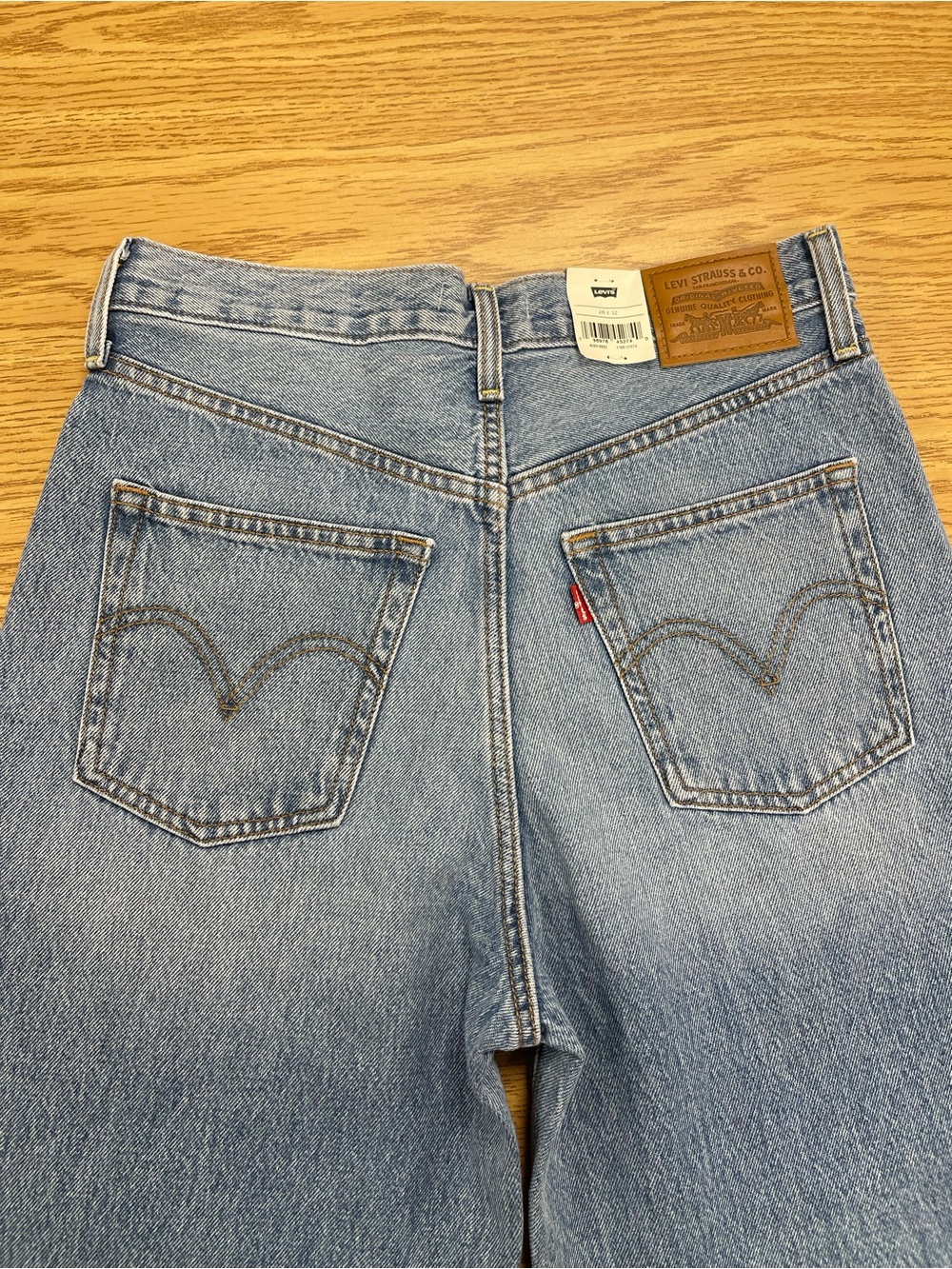 Women’s Levi's Ribcage Wide Leg Jean - Picture 6 of 8